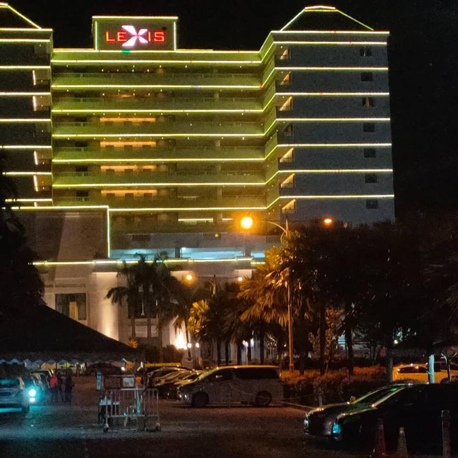 Seaview Gateway - Private Owner Hotel Port Dickson Exterior photo